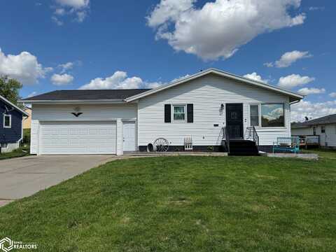 2016 Wardview Road, Marshalltown, IA 50158