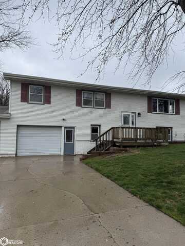 1495 Center Street, Manning, IA 51454