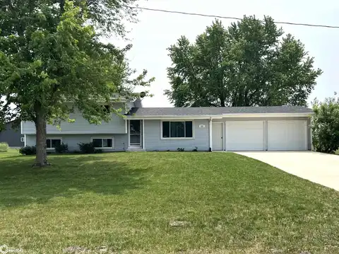 127 W Central Street, Lidderdale, IA 51452
