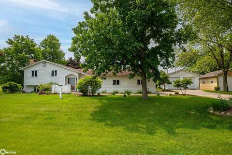 106 College View Lane, Marshalltown, IA 50158