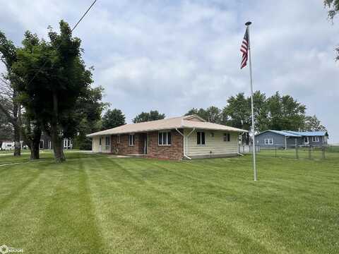 204 W 4Th Street, Packwood, IA 52580