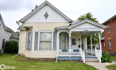 2003 Avenue H, Fort Madison, IA 52627