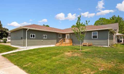 201 N 9th Street, Montezuma, IA 50171