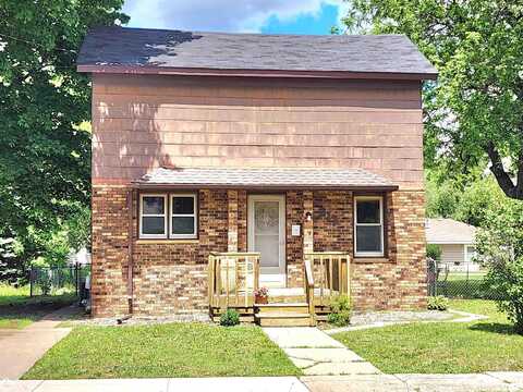 212 SW 24th Street, Mason City, IA 50401