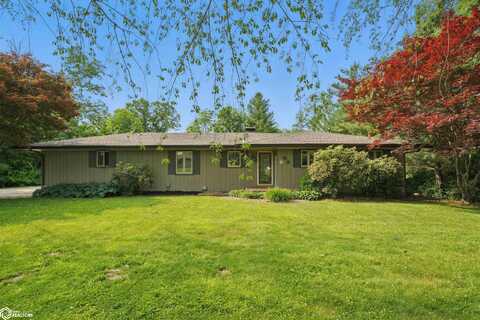 12002 Sylvan Heights Road, Burlington, IA 52601