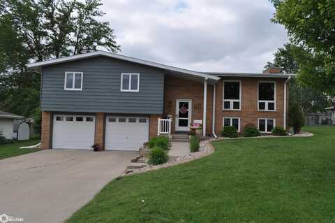 611 W 21st Street, Carroll, IA 51401