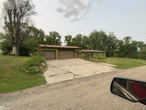 324 Nassau Street, Deloit, IA 51441
