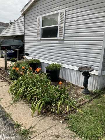 829 Quiet Harbor, Creston, IA 50801