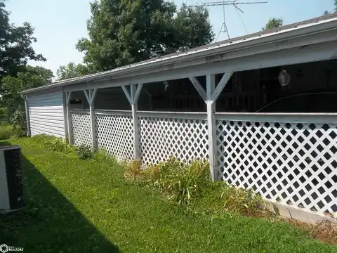 829 Quiet Harbor, Creston, IA 50801