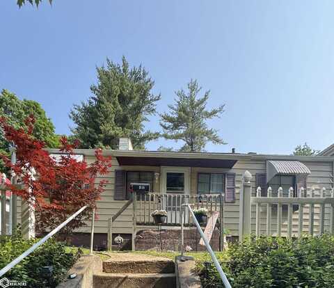 511 Avenue D, Fort Madison, IA 52627