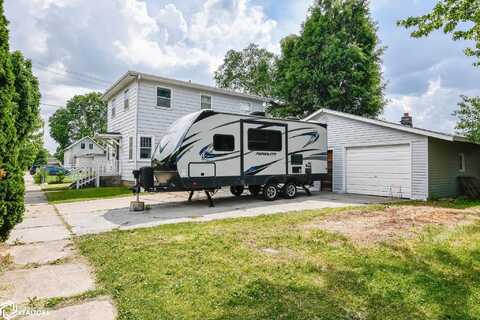 805 S 5Th Avenue, Marshalltown, IA 50158