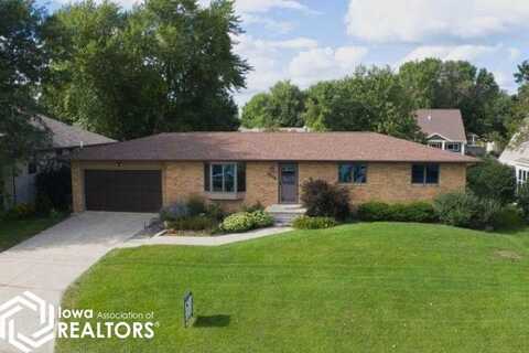 3512 North Shore Drive, Clear Lake, IA 50428