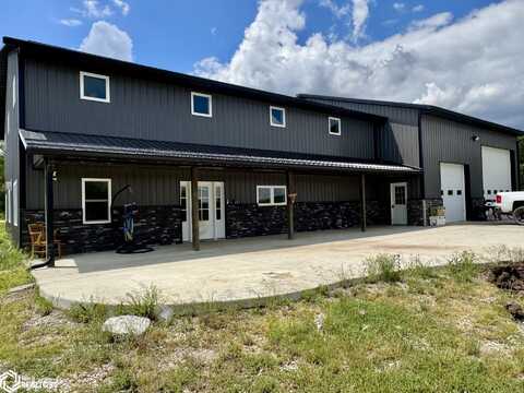 1614 130 Avenue, Diagonal, IA 50845