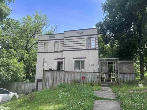 422 E Maple Avenue, Ottumwa, IA 52501