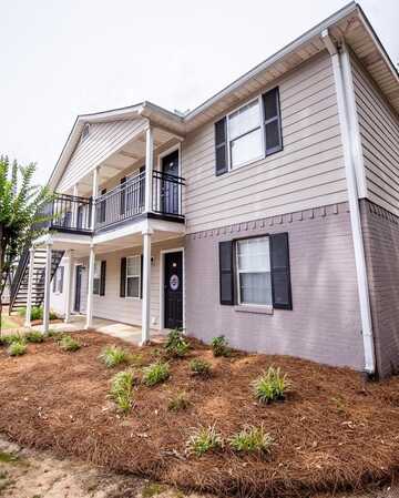 2112 Old Taylor Rd G4, Oxford, MS 38655