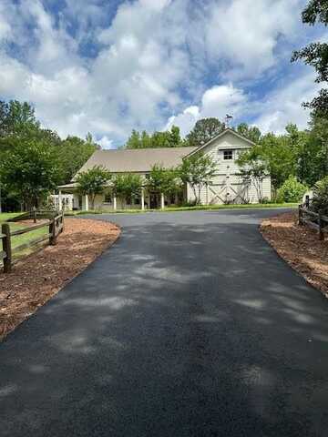 1050 Hwy 6 W, Oxford, MS 38655