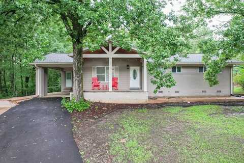 2204 Church St., Oxford, MS 38655