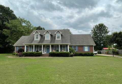 250 Sunnybrook Drive, Senatobia, MS 38668