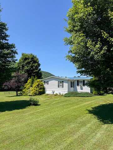 129 Mount Laurel Lane, Gaines, PA 16921