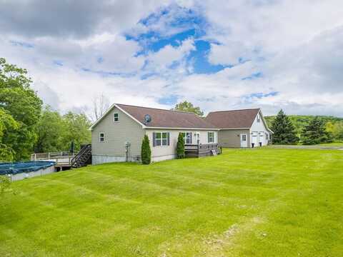 1094 Farmington Hill Road, Tioga, PA 16946