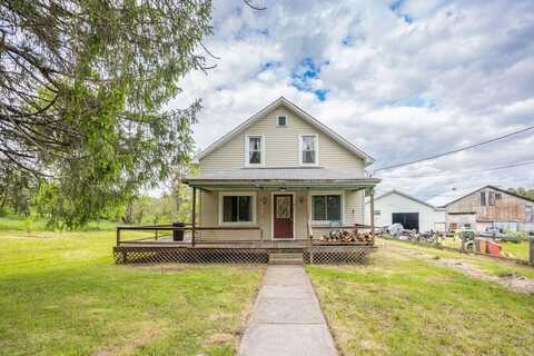 67 School Road, Mildred, PA 18632