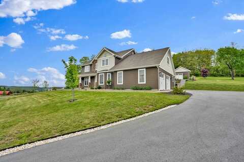 77 Hunters Trail, Wellsboro, PA 16901