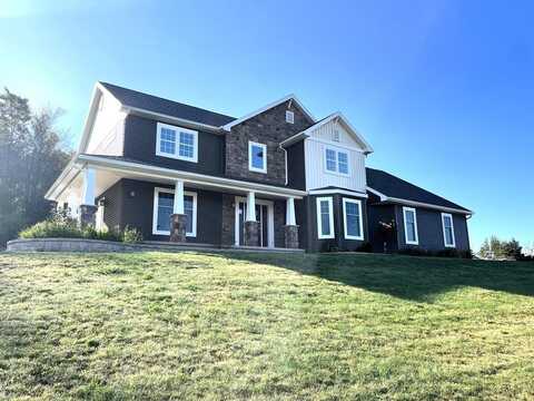 77 Hunters Trail, Wellsboro, PA 16901