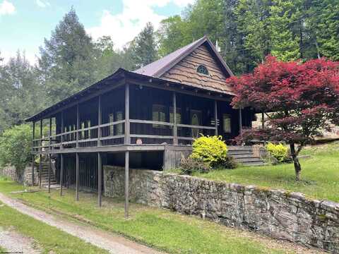 42 Sassy Run Drive, Tallmansville, WV 26237