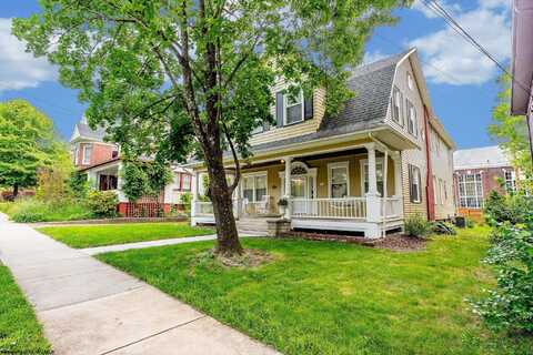 244 Grand Street, Morgantown, WV 26501