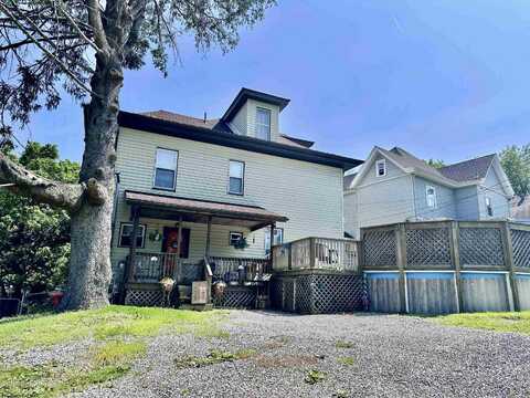 418 Hood Avenue, Shinnston, WV 26431