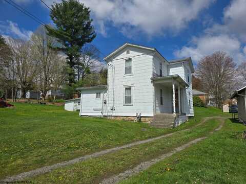 102 Beverly Street, Kingwood, WV 26537
