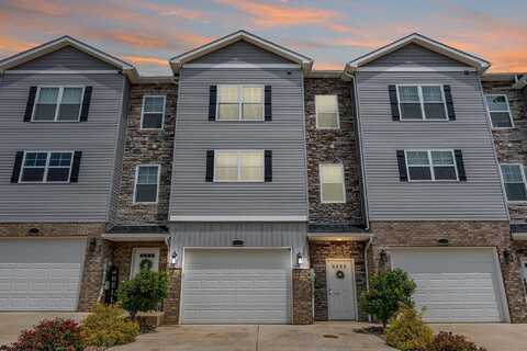 2026 Mountain Ash Lane, Morgantown, WV 26501