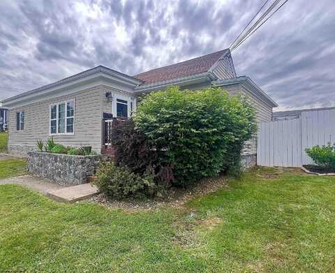 443 Lawman Avenue, Bridgeport, WV 26330