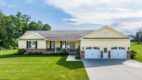 150 Horseshoe Drive West, Bruceton Mills, WV 26525