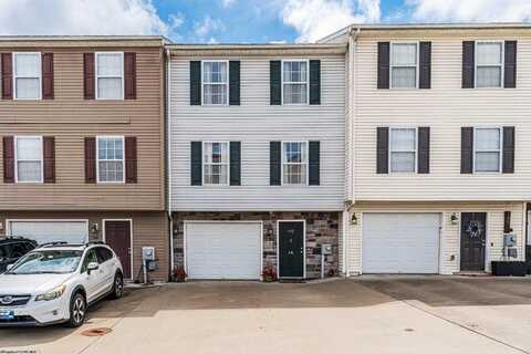 143 Eagle Drive, Maidsville, WV 26541