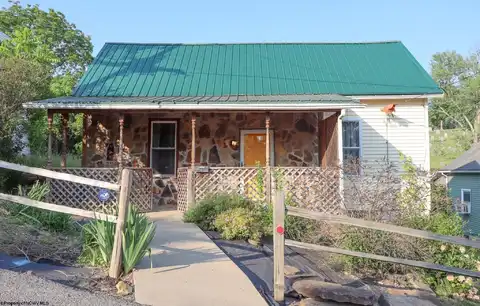 200 Spence Street, Fairmont, WV 26554