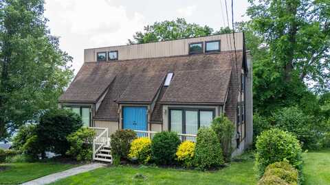 1457 Dogwood Avenue, Morgantown, WV 26505