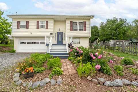 61 Price Hill Road, Morgantown, WV 26501