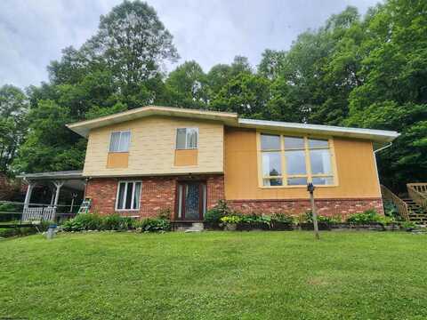 149 Daisy Lane, Montrose, WV 26283