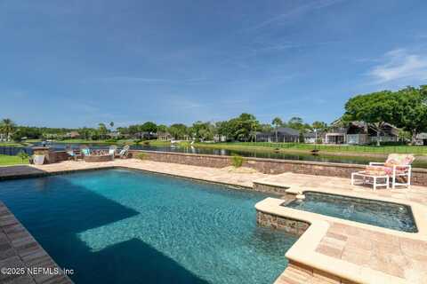 12819 FENWICK ISLAND Court E, Jacksonville, FL 32224