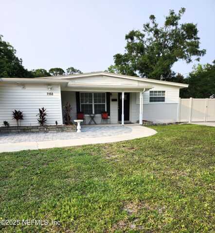 7153 BALBOA Road, Jacksonville, FL 32217