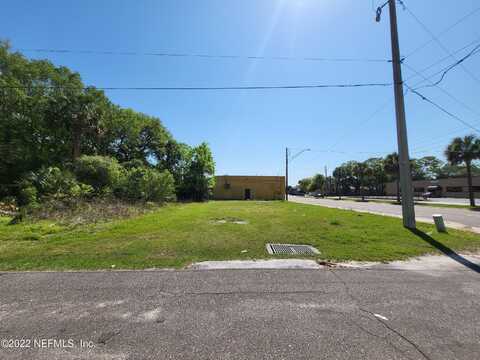 4923 MAIN Street N, Jacksonville, FL 32206