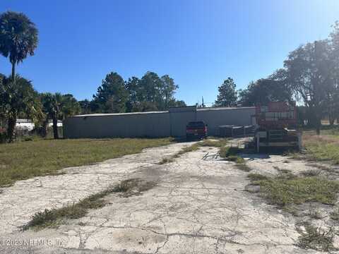 462 N HIGHWAY 17, Palatka, FL 32177