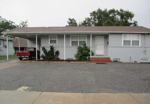 5915 CEDAR HILLS Boulevard, Jacksonville, FL 32210