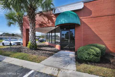 4613 PHILIPS Highway, Jacksonville, FL 32207