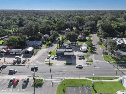 6824 NORWOOD Avenue, Jacksonville, FL 32208