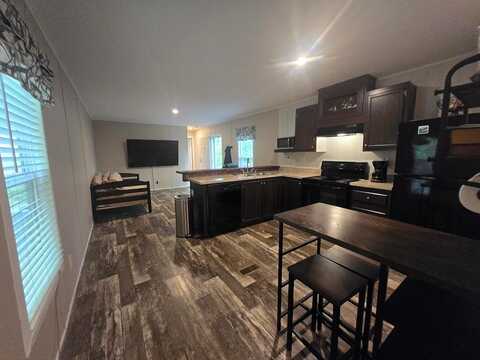 81 Northside Mountain Road, Suches, GA 30572
