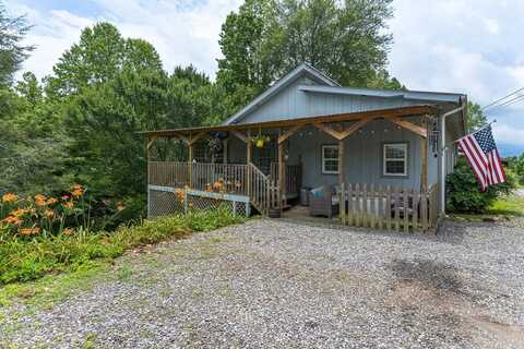 329 Chalet Circle, Murphy, NC 28906