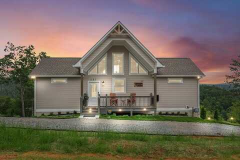497 Jakes Landing Way, Ellijay, GA 30540