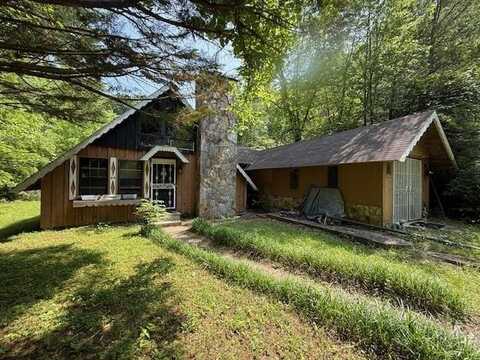 31 Whispering Winds Way, Marble, NC 28905